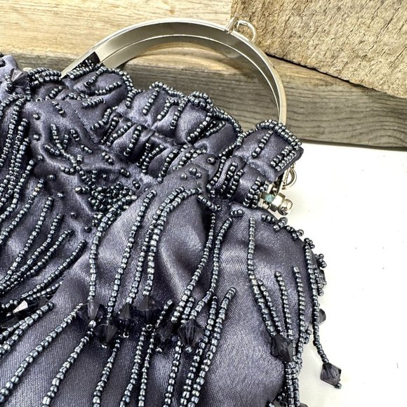 Beaded Satin Evening Bag With Chain & Handle By Bijoux Terner - Picture 4 of 9